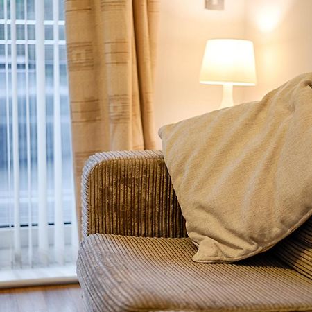 Parking, Balcony, Fully Equipped Kitchen Appartement Swansea Buitenkant foto